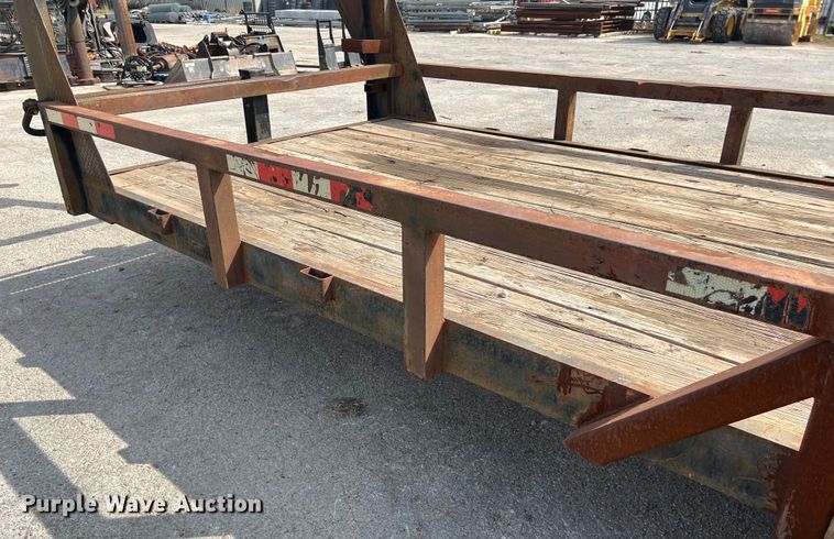 image for item KV9808 2012 Southwest Gooseneck equipment trailer