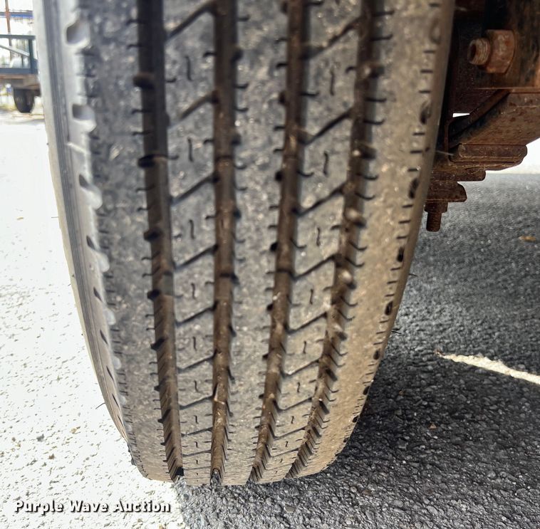 image for item KV9808 2012 Southwest Gooseneck equipment trailer