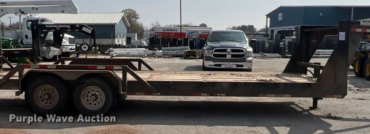 image for item KV9809 2013 Southwest Gooseneck equipment trailer