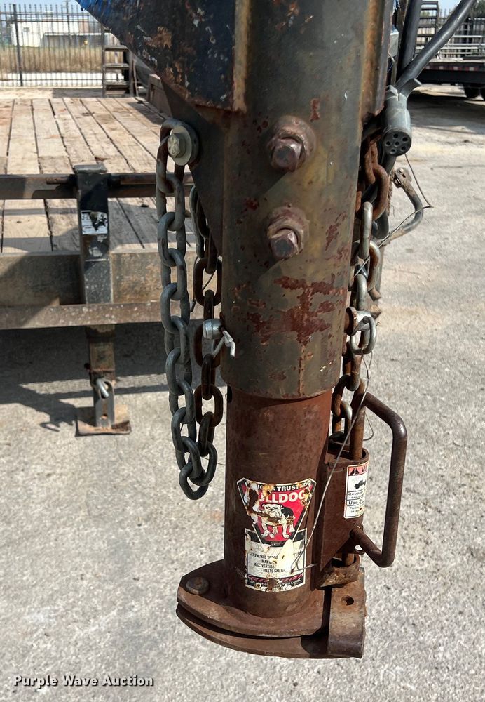 image for item KV9809 2013 Southwest Gooseneck equipment trailer