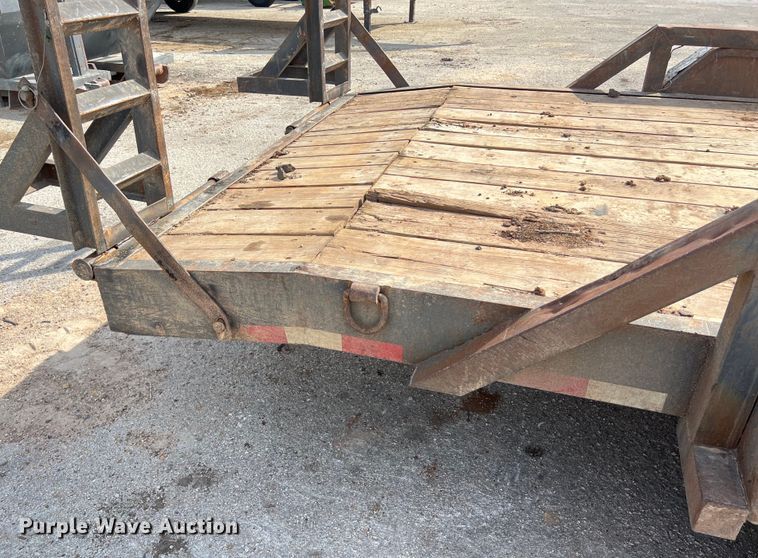 image for item KV9809 2013 Southwest Gooseneck equipment trailer