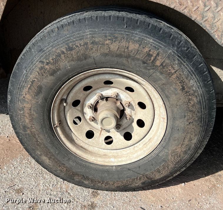 image for item KV9809 2013 Southwest Gooseneck equipment trailer