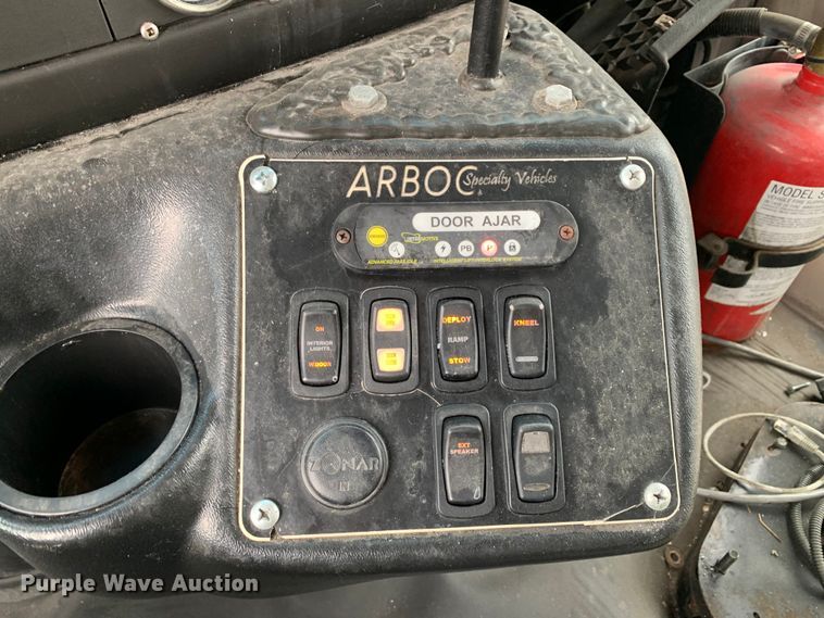 image for item KX9936 2017 Chevrolet  Express G4500 shuttle bus