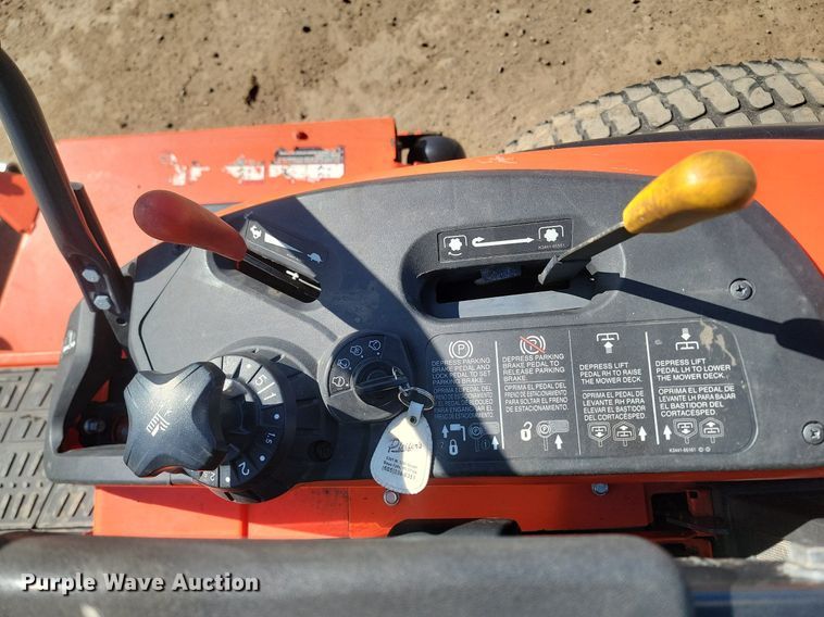 image for item LA9765 Kubota ZD1211RL ZTR lawn mower