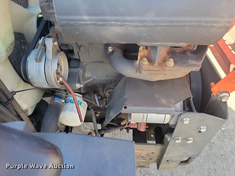 image for item LA9765 Kubota ZD1211RL ZTR lawn mower