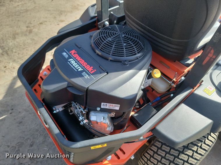 image for item LA9766 Kubota  Z231KW ZTR lawn mower