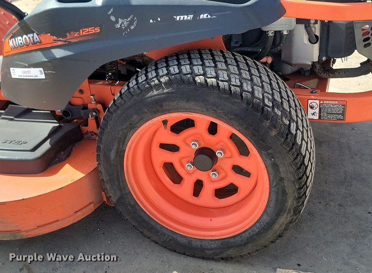 image for item LA9767 Kubota  Z125SKH ZTR lawn mower
