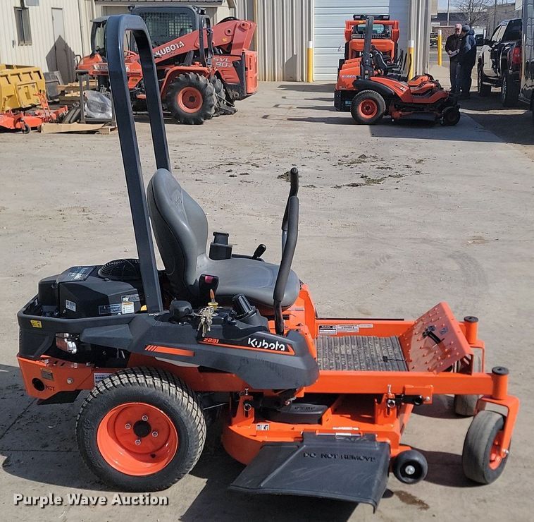 image for item LA9768 Kubota  Z231KW ZTR lawn mower