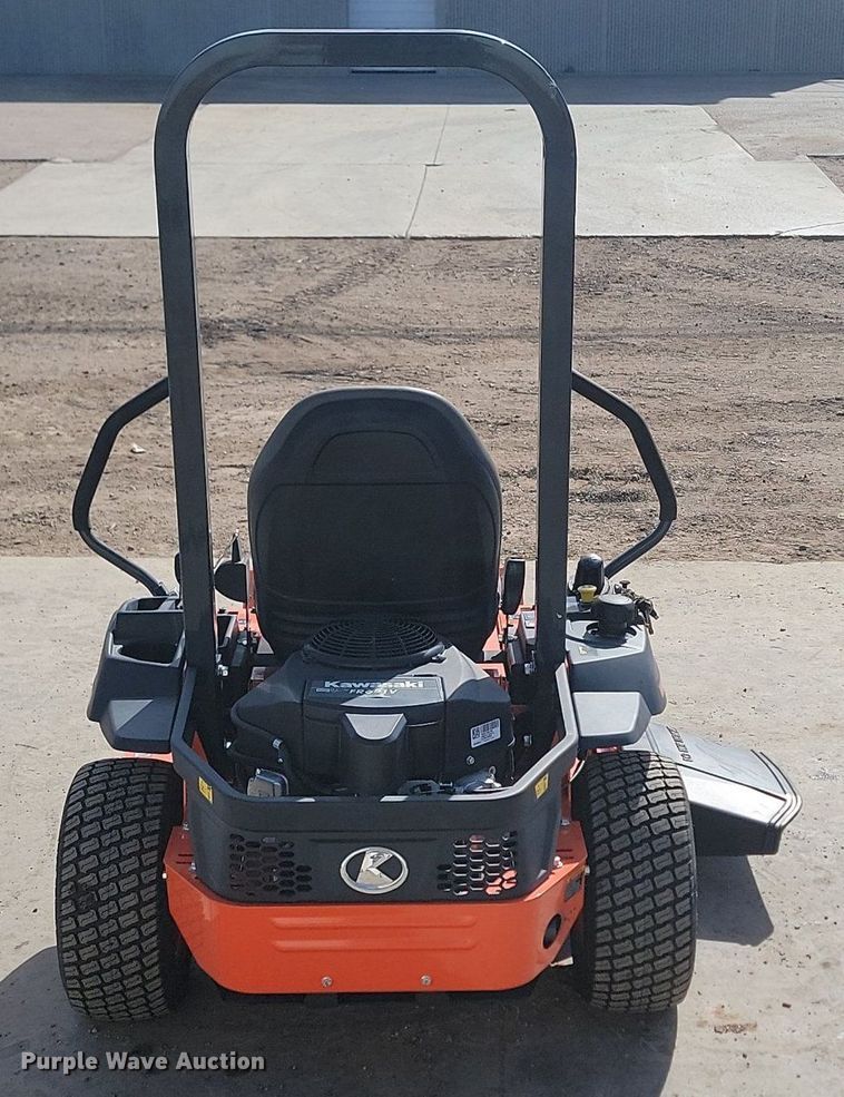 image for item LA9768 Kubota  Z231KW ZTR lawn mower