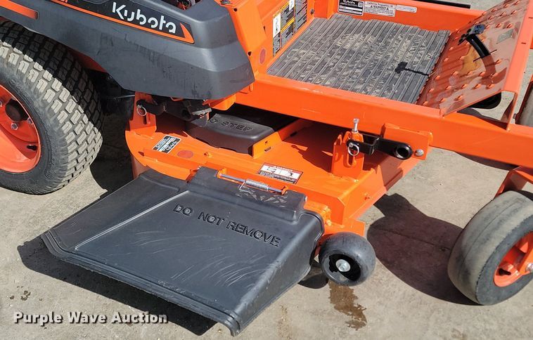 image for item LA9768 Kubota  Z231KW ZTR lawn mower