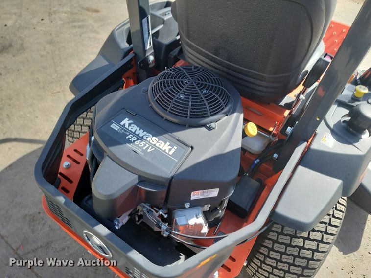 image for item LA9768 Kubota  Z231KW ZTR lawn mower