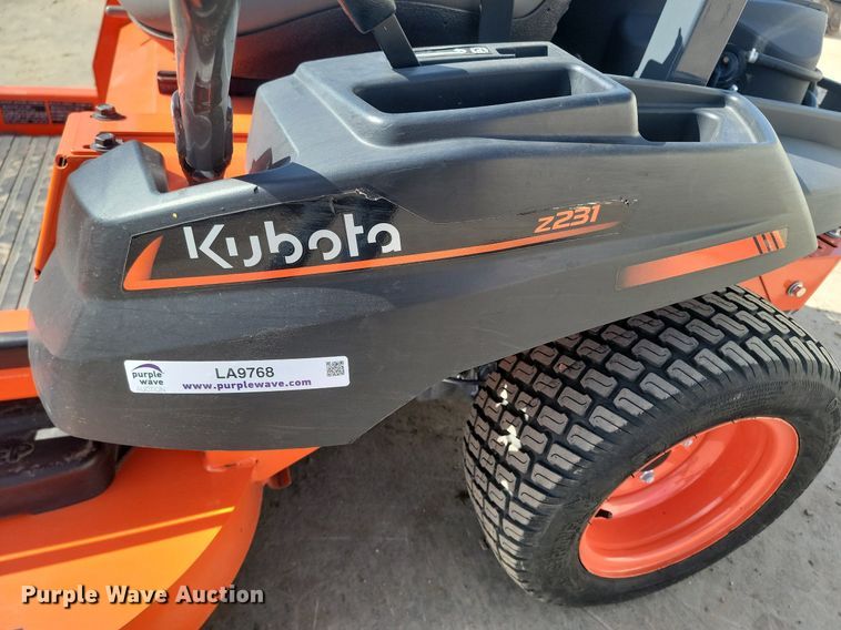 image for item LA9768 Kubota  Z231KW ZTR lawn mower