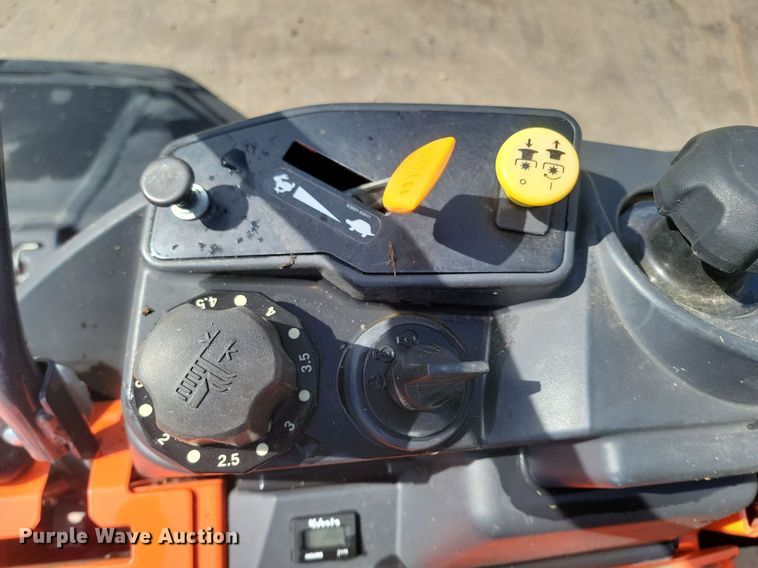 image for item LA9770 Kubota  Z411KW ZTR lawn mower