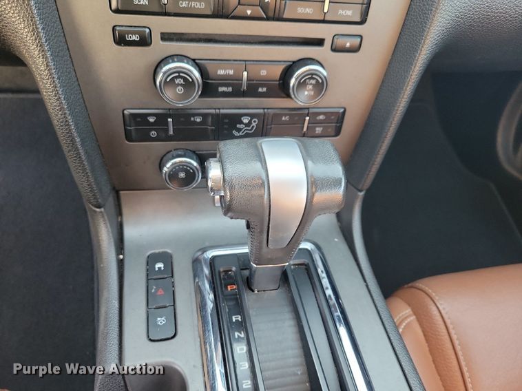 image for item LC9853 2010 Ford Mustang convertible