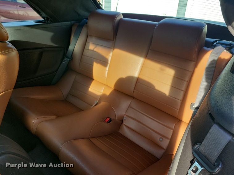 image for item LC9853 2010 Ford Mustang convertible