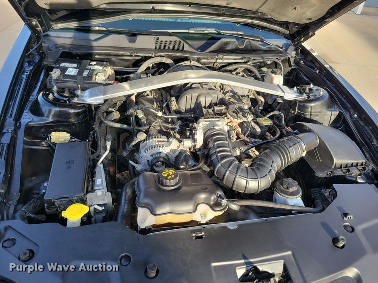 image for item LC9853 2010 Ford Mustang convertible