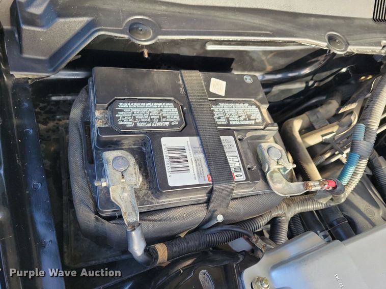 image for item LC9853 2010 Ford Mustang convertible