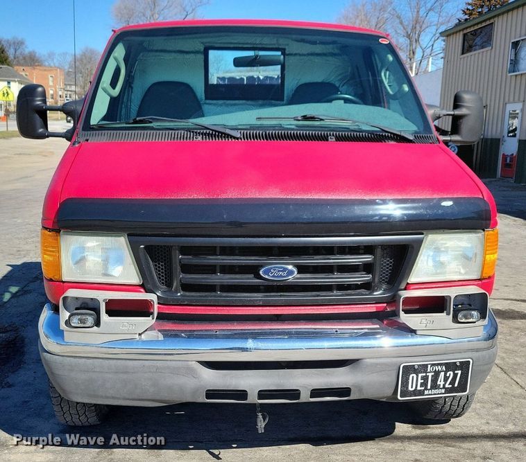 image for item LC9877 2007 Ford E450 flatbed van
