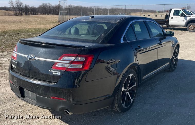 image for item LD9323 2016 Ford Taurus Limited 