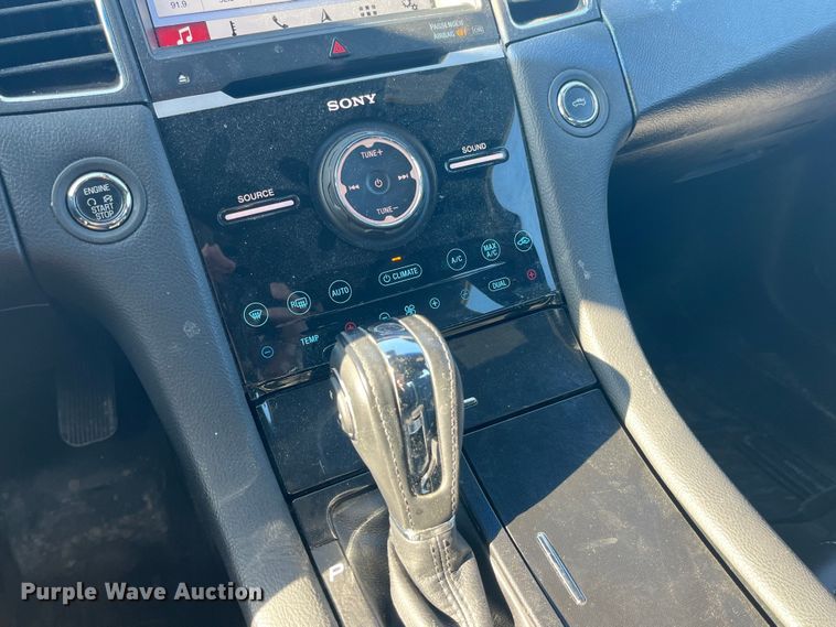 image for item LD9323 2016 Ford Taurus Limited 