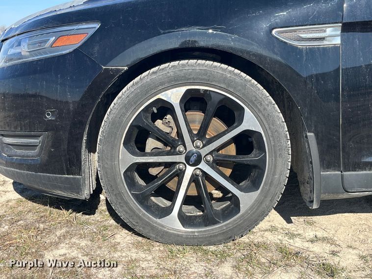 image for item LD9323 2016 Ford Taurus Limited 