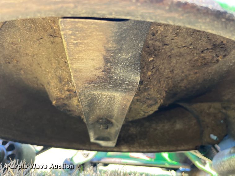 image for item LD9345 2010 John Deere  8800 TC RM lawn mower