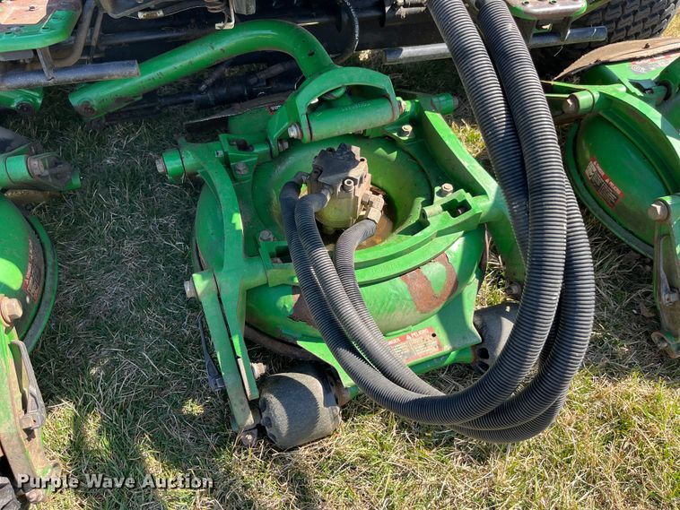 image for item LD9345 2010 John Deere  8800 TC RM lawn mower