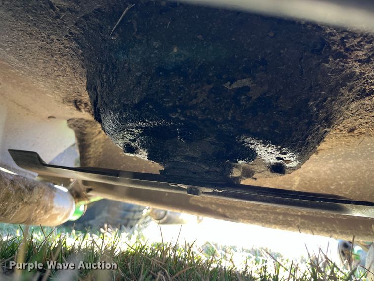 image for item LD9345 2010 John Deere  8800 TC RM lawn mower