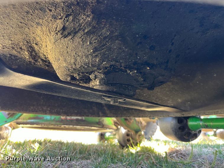 image for item LD9345 2010 John Deere  8800 TC RM lawn mower