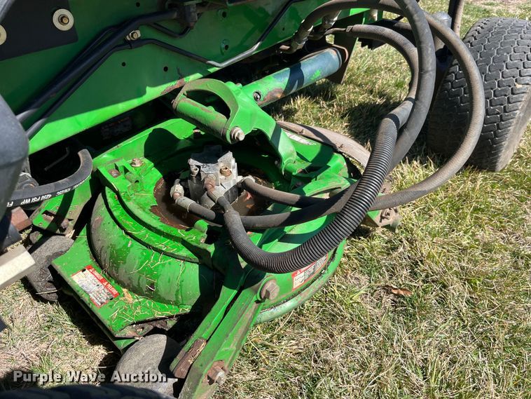 image for item LD9345 2010 John Deere  8800 TC RM lawn mower