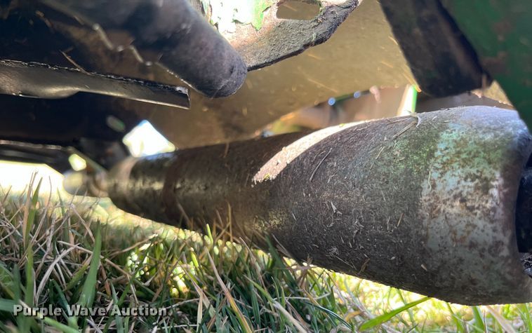 image for item LD9345 2010 John Deere  8800 TC RM lawn mower