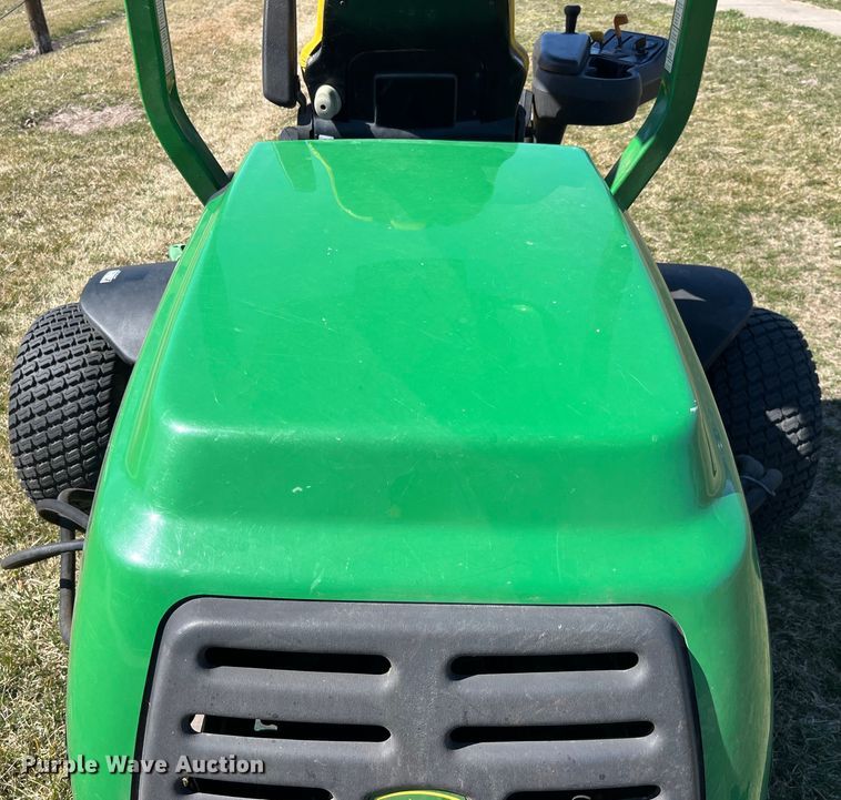 image for item LD9345 2010 John Deere  8800 TC RM lawn mower