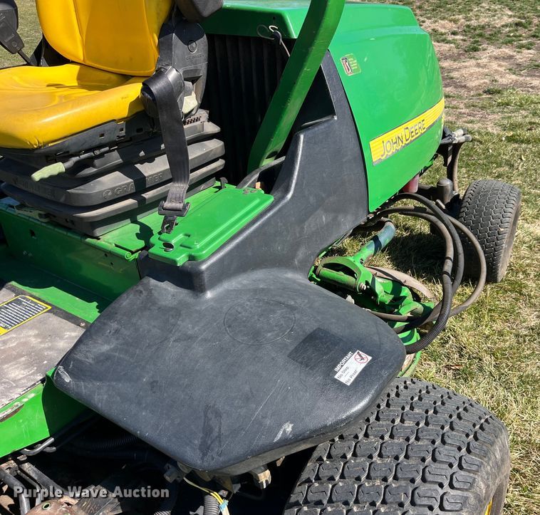 image for item LD9345 2010 John Deere  8800 TC RM lawn mower