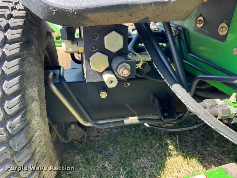 image for item LD9345 2010 John Deere  8800 TC RM lawn mower