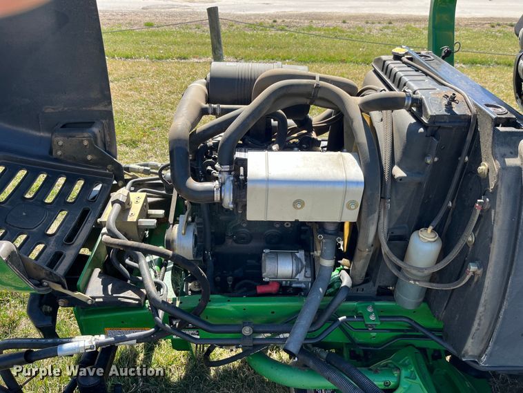 image for item LD9345 2010 John Deere  8800 TC RM lawn mower