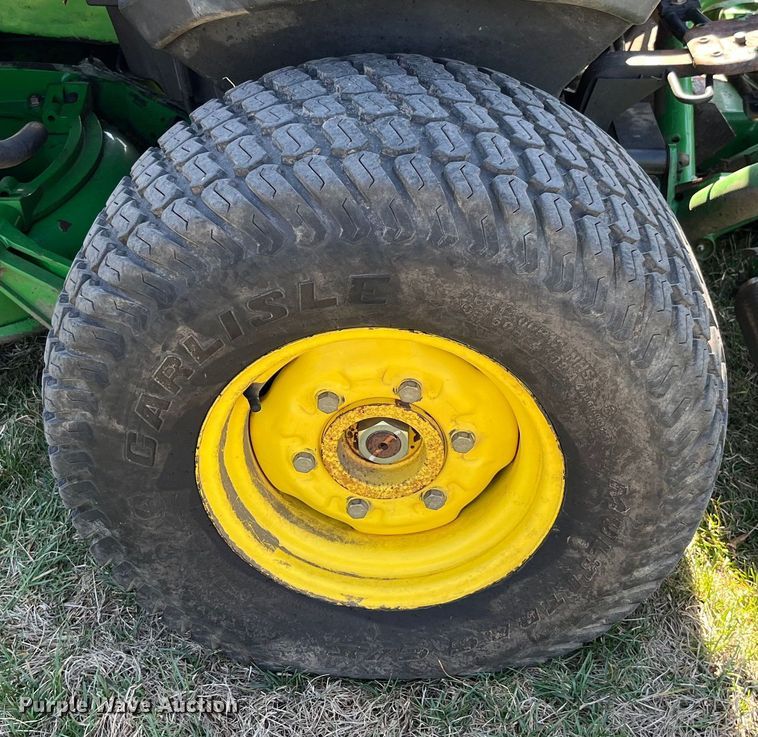 image for item LD9345 2010 John Deere  8800 TC RM lawn mower