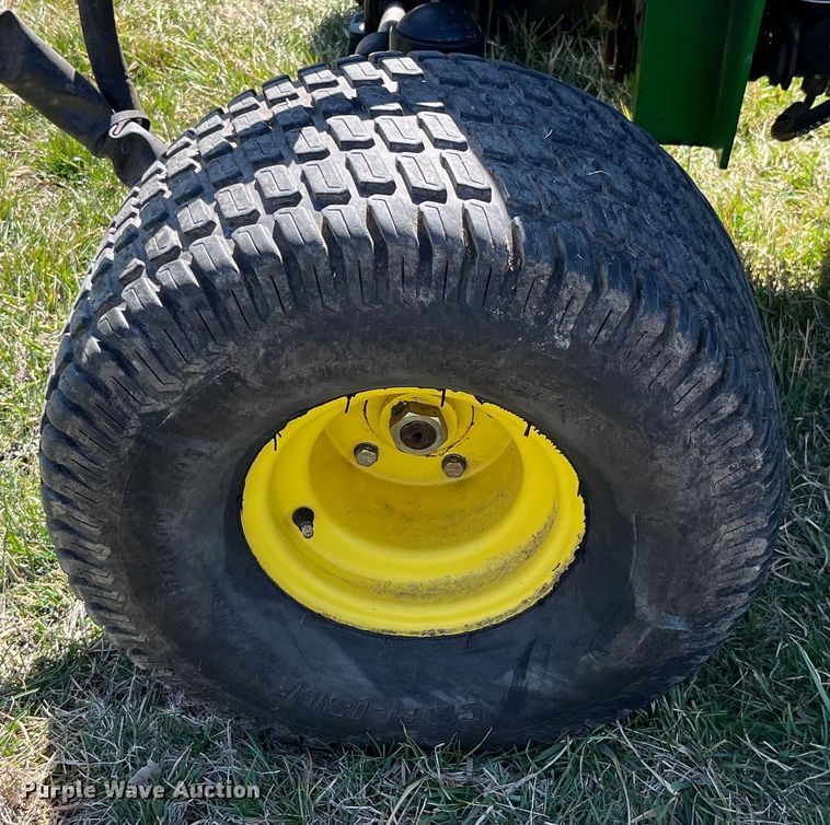 image for item LD9345 2010 John Deere  8800 TC RM lawn mower