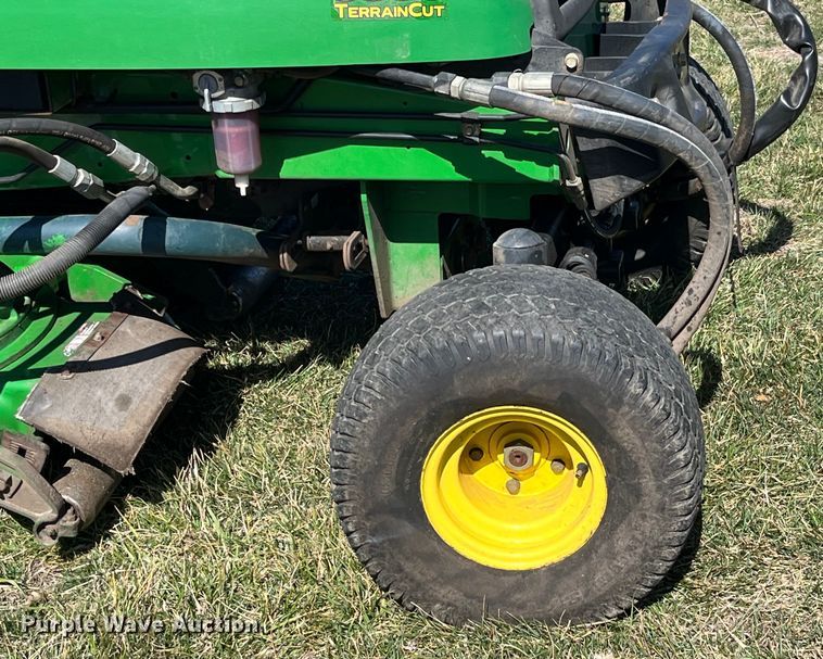 image for item LD9345 2010 John Deere  8800 TC RM lawn mower