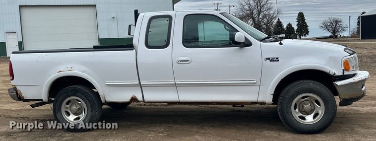 image for item LO9500 1997 Ford F150 SuperCab pickup truck