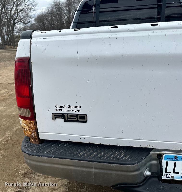 image for item LO9500 1997 Ford F150 SuperCab pickup truck