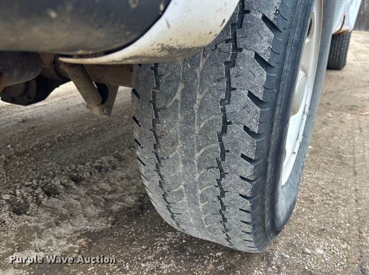 image for item LO9500 1997 Ford F150 SuperCab pickup truck