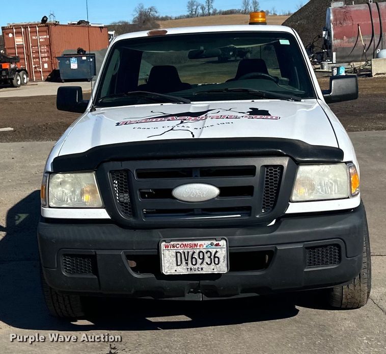 image for item LO9502 2006 Ford  Ranger SuperCab pickup truck