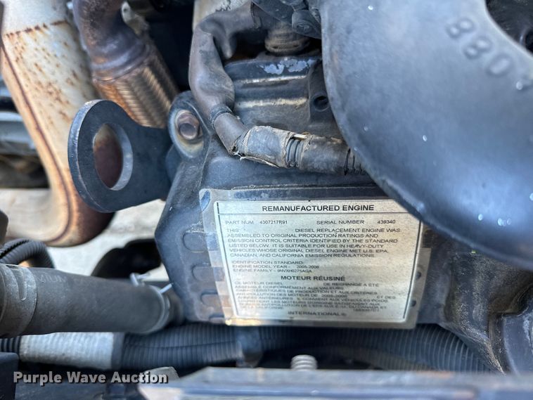 image for item LO9504 2006 International  CF600 dump truck