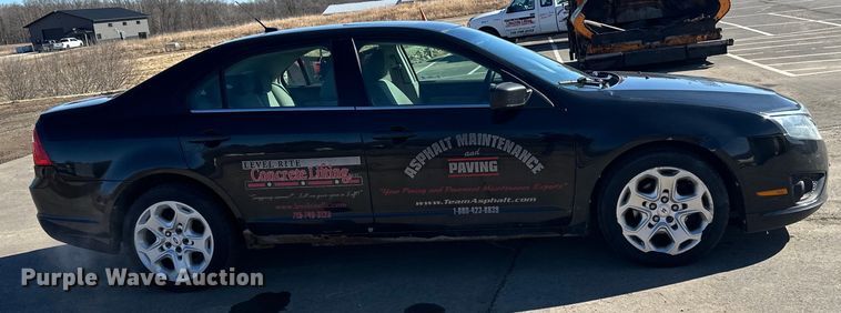 image for item LO9505 2010 Ford  Fusion 