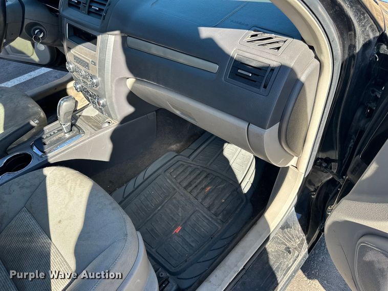 image for item LO9505 2010 Ford  Fusion 