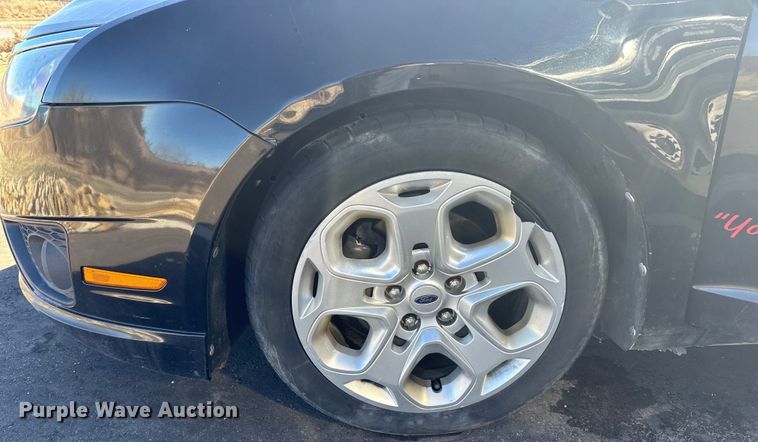 image for item LO9505 2010 Ford  Fusion 