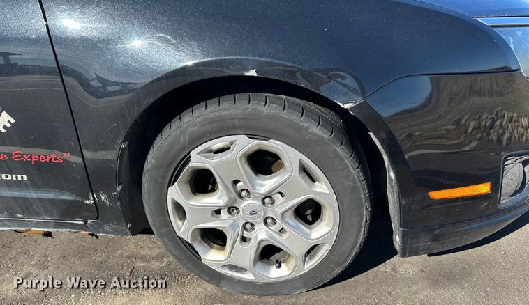 image for item LO9505 2010 Ford  Fusion 