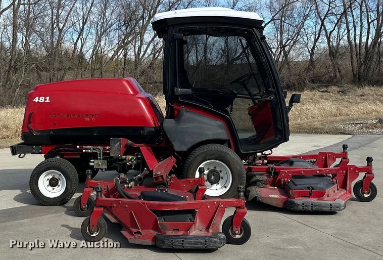 image for item LO9506 2013 Toro Groundsmaster 5900 lawn mower