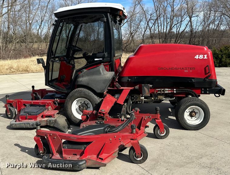 image for item LO9506 2013 Toro Groundsmaster 5900 lawn mower