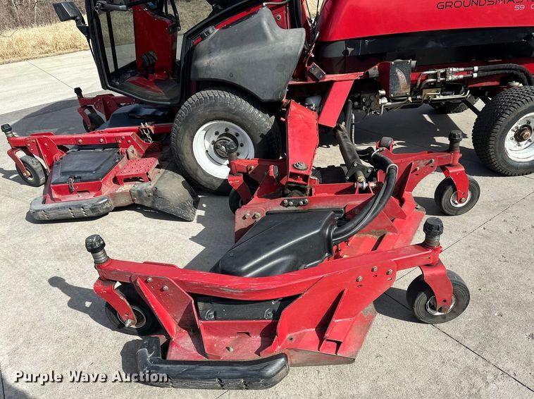 image for item LO9506 2013 Toro Groundsmaster 5900 lawn mower
